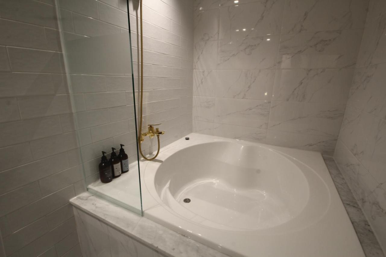 Hotel Asome Gimhae Екстер'єр фото