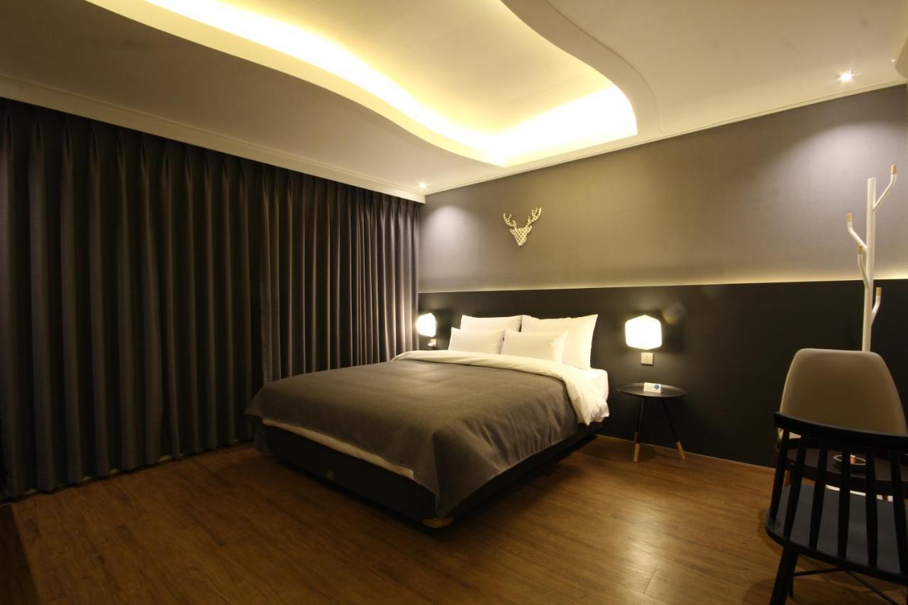 Hotel Asome Gimhae Екстер'єр фото