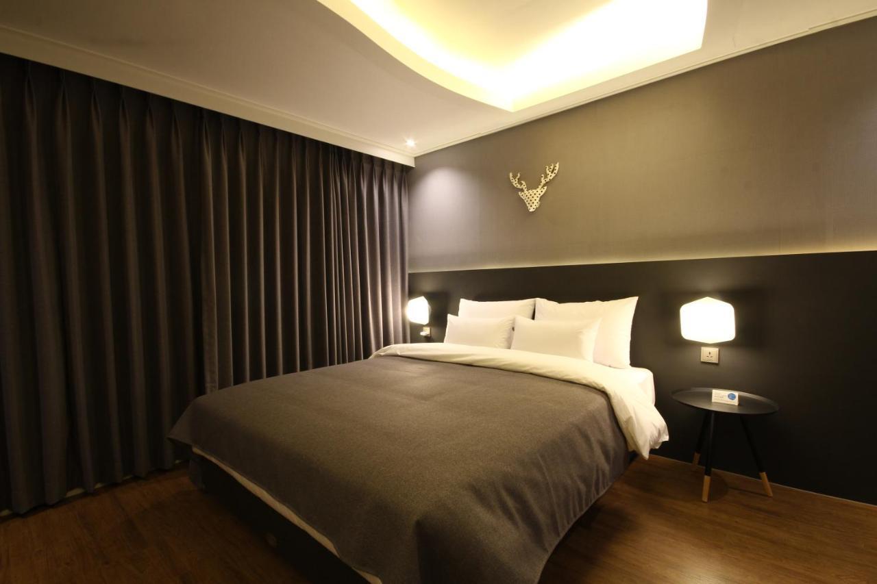 Hotel Asome Gimhae Екстер'єр фото